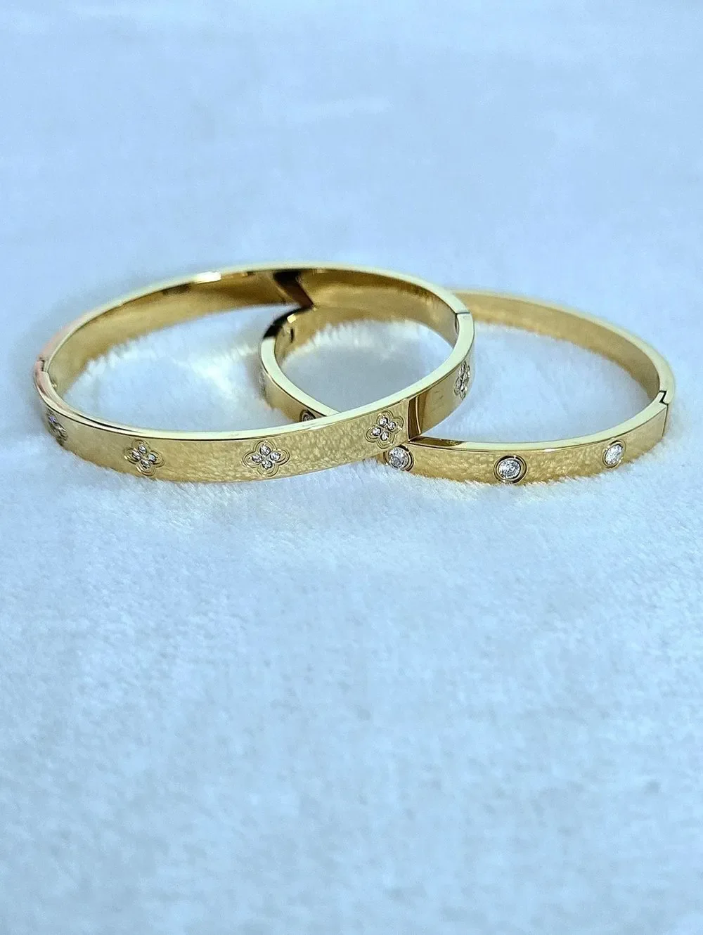 Set of Two✌️ Hinged Bangle Bracelets with Bezel Set Cubic Zirconias - NWOT